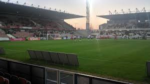 Il se nomme gil vicente en hommage au poète portugais du même nom. Lieblingsspiel Abstiegskampf In Portugal Bei Gil Vicente Panafiel Kicker