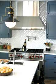 10 Outdated Kitchen Trends To Substitute In 2021 Pouted Com In 2021 Trendy Kitchen Backsplash Kitchen Design New Kitchen Cabinets