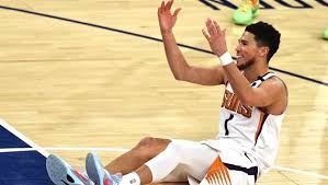 In june 2021, the model and the phoenix suns guard marked a major relationship milestone: Nba Devin Booker Suns End Knicks 9 Game Win Streak Thunder Suffer 14th Straight Loss Sports News Firstpost