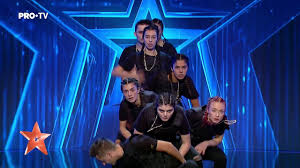 Andra, andi moisescu şi mihai petre. Romanii Au Talent 2020 Revolution Family Youtube