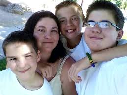 Fundraiser for Lisa Buchanan-Unger by Jessica Burk : Ryan Robertson.  Another Young Soul Taken Too Soon