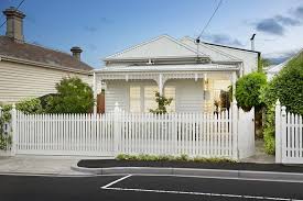 22 York Street Hawthorn Domain Com Au White Exterior Houses House Exterior Australian Homes