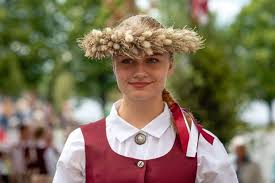 Latvian is the official language in the republic of latvia, spoken natively by approximately 63% of the residents of latvia, approximately 1,250,000 people. Latvian Brides áˆ Mail Order Single Women For Marriage Here