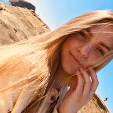 sydney marsh😝 (@sydneymarsh17)