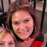 Michelle Carnevale's Instagram, Twitter & Facebook