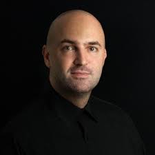 Dave Cryer's Instagram, Twitter & Facebook