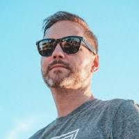 Jason Hanlon's Instagram, Twitter & Facebook