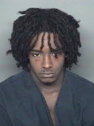 Robbery suspect, 17, booked into jail