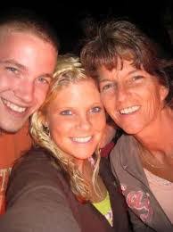 Casey Applegate's Instagram, Twitter & Facebook