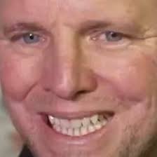 Darren Hook (@HookDarren)