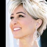 Lori Corrigan's Instagram, Twitter & Facebook