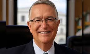 Nacional Salinas Pliego tunde a Trump tras imponer aranceles a México  https://eldiariodecoahuila.com.mx/2025/02/02/salinas-pliego-tunde-a-trump-tras-imponer-aranceles-a-mexico/