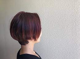ショートボブred しっかり赤色を入れて 夏らしく鮮やかな ヘアカラーに 夏に向けてのヘアカラーチェンジを ぜひシャルトルーズで hair shiho1196 chart reuse 福山市曙町5 24 46 tel 0120 04 leather watch fashion instagram