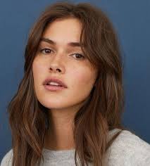 Rock them on a night out or pin them actresses like kristen dunst would be proud of women with short hair who emulate the trendy bardot curtain bangs on a blonde bombshell hairstyle. 15 Curtain Bangs On Short Hair For 2021 Short Hair Models
