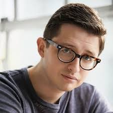 Scott Renick's Instagram, Twitter & Facebook