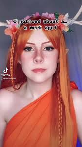 Introduction to a Halloween contestant