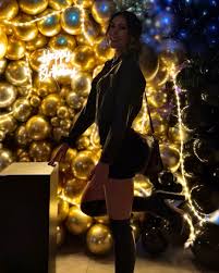 Insane how I shifted my focus, and I'm now attracting everything I've  wanted. You're mind is powerful, learn how to use it to its fullest  potential.