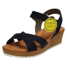 A high wearing comfort is the main priority for all paul green shoes. Paul Green Klassische Sandalen Damenschuhe 7577 016 Blau Schuhe24
