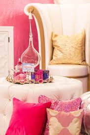 Shimmer And Shine Design On A Dime Shimmer N Shine Bedroom Decor Pictures Decor