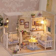 Ucuz Bebek Evi Mobilya Diy Minyatur Toz Kapagi 3d Ahsap Miniaturas Dollhouse Oyuncaklar Cocuk Dogum Gunu Hed Bebek Evleri Cocuk Mobilyasi Dogum Gunu Hediyeleri