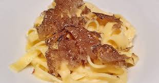 Tagliatelle A La Truffe Sauce Creme Et Parmesan Tagliatelles Alimentation Recette
