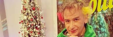 Il sensitivo e noto volto televisivo livornese paolo bucinelli, 69 anni, conosciuto con il nome d'arte solange, è stato ritrovato morto nella sua abitazione. Ndqe52lfszplcm