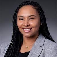 Traci Hawkins's Instagram, Twitter & Facebook