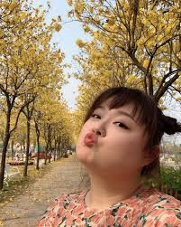 惊！细细粒暴瘦后皮松肉垮⚡腋下惊见“松弛+皱痕”拜拜肉！网民惊讶：好恐怖！