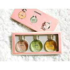 H a n e l ideas picture collage wall photograph wall. Chanel Perfume Gift Set For Women 3 In 1 Pink Green Gold Shopee Philippines