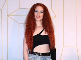 Explora las ediciones de jess glynne en discogs. Jess Glynne Admits She Used The Wrong Word After Saying She Was Discriminated Against By Mayfair Restaurant Flipboard