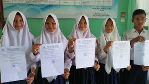 Sebagai gantinya saat dokumen kelulusan. Kanwil Kemenag Sumatera Selatan