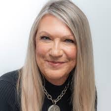 Diane Steck's Instagram, Twitter & Facebook