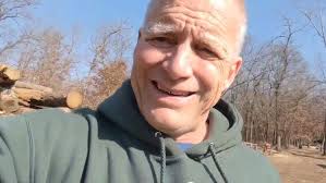 Double Hip & Double Knee Replacement Patient Stays Active