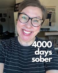 Jennifer Olmos's Instagram, Twitter & Facebook