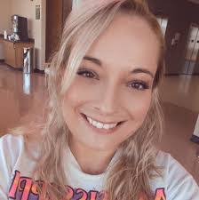 Benita Murphy's Instagram, Twitter & Facebook