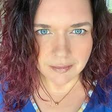 Caroline Simard (@CarolineSimard_)