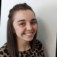 Sara Stott's Instagram, Twitter & Facebook