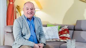 Forgács gábor műsora az irány surány fesztiválon. Forgacs Gabor Manapsag Szinte Kinos Szinesznek Lenni Meglepetes
