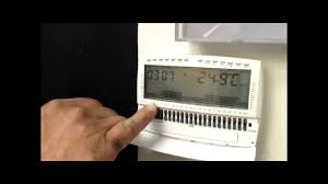Perry, termostato a inmersión 30c a 90c este termostato se instalado con el sistema inmersión para el control y la regulación de temperatura de. Perry Room Stat Youtube