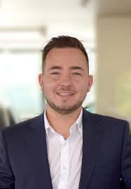 Daniel Knack's Instagram, Twitter & Facebook