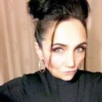 Mandy Maloney's Instagram, Twitter & Facebook