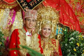 Ada banyak istilah perkawinan dalam islam yang belum dipahami sepenuhnya oleh masyarakat. Pernikahan Minangkabau Wikipedia Bahasa Indonesia Ensiklopedia Bebas