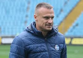 Шевчук вячеслав (vyacheslav shevchuk) футбол защитник украина 13.05.1979. 9yksnkhh8d7c4m