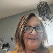 Where can I find local vendors selling Kansas City Chiefs earrings in  Independence?