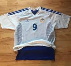 ► football kit body/finland national football team‎ (15 f). Finland Home Fussball Trikots 2002 2004