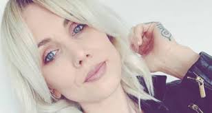 Mixing & Mastering Engineers, Producers & Songwriters who worked with Ryan  Neely