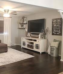 60 Beautiful Farmhouse Tv Stand Design Ideas And Decor Beautiful Decor Des Farmhouse Decor Living Room Farm House Living Room Living Room Decor Modern