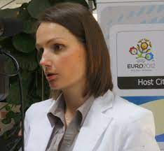 Zachęcam do przeczytania rozmowy ze mną na temat polityki na podhalu. Jagna Marczulajtis Wikipedia