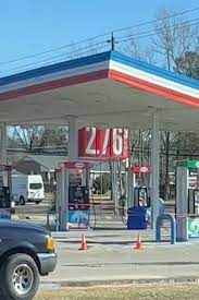 WATCH: Whiteville gas station canopy teeters in the wind