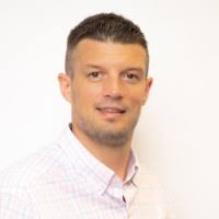 20+ "Stephen Hurst" profiles